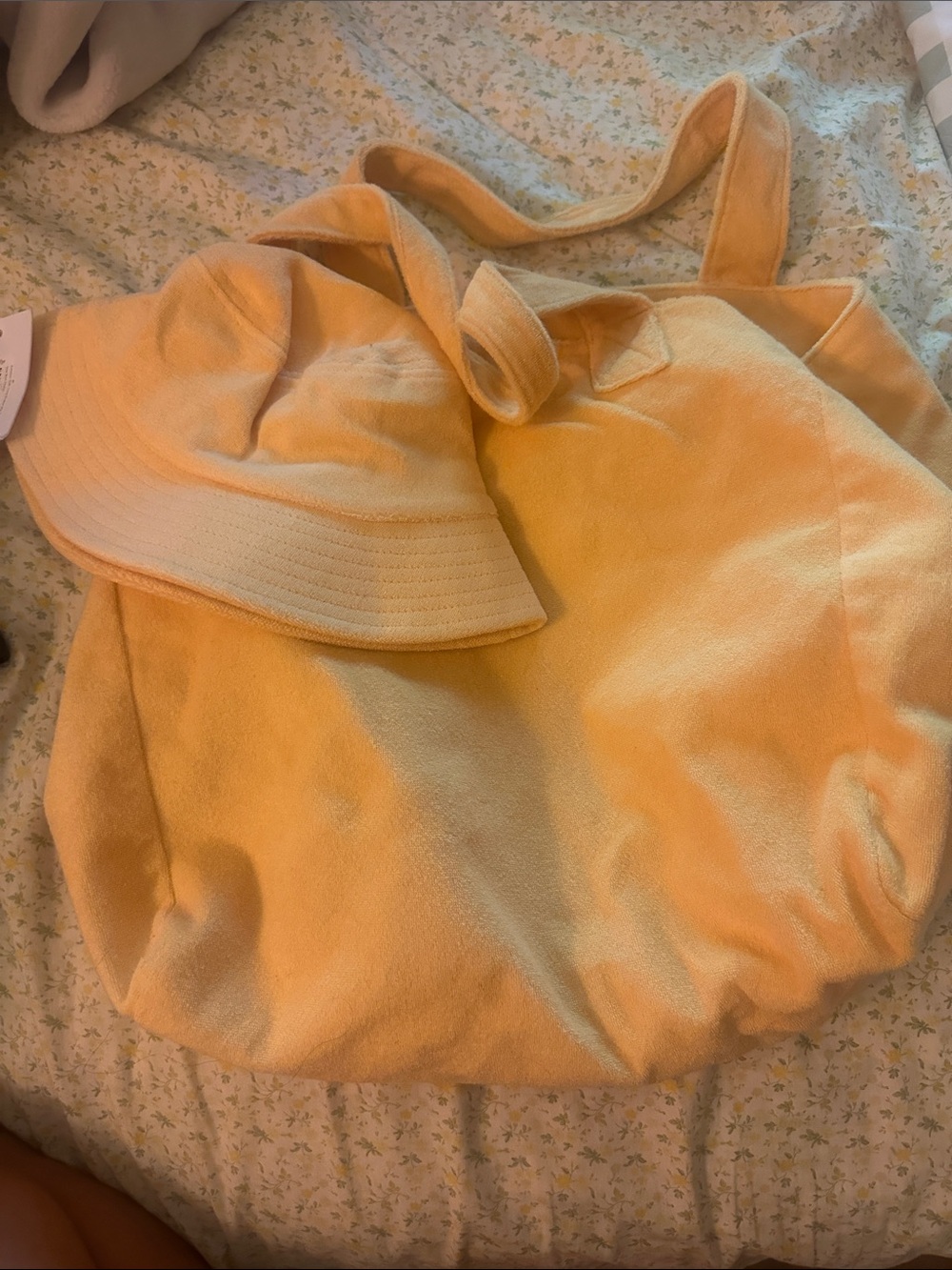 Princess Polly beach bag and bucket hat set